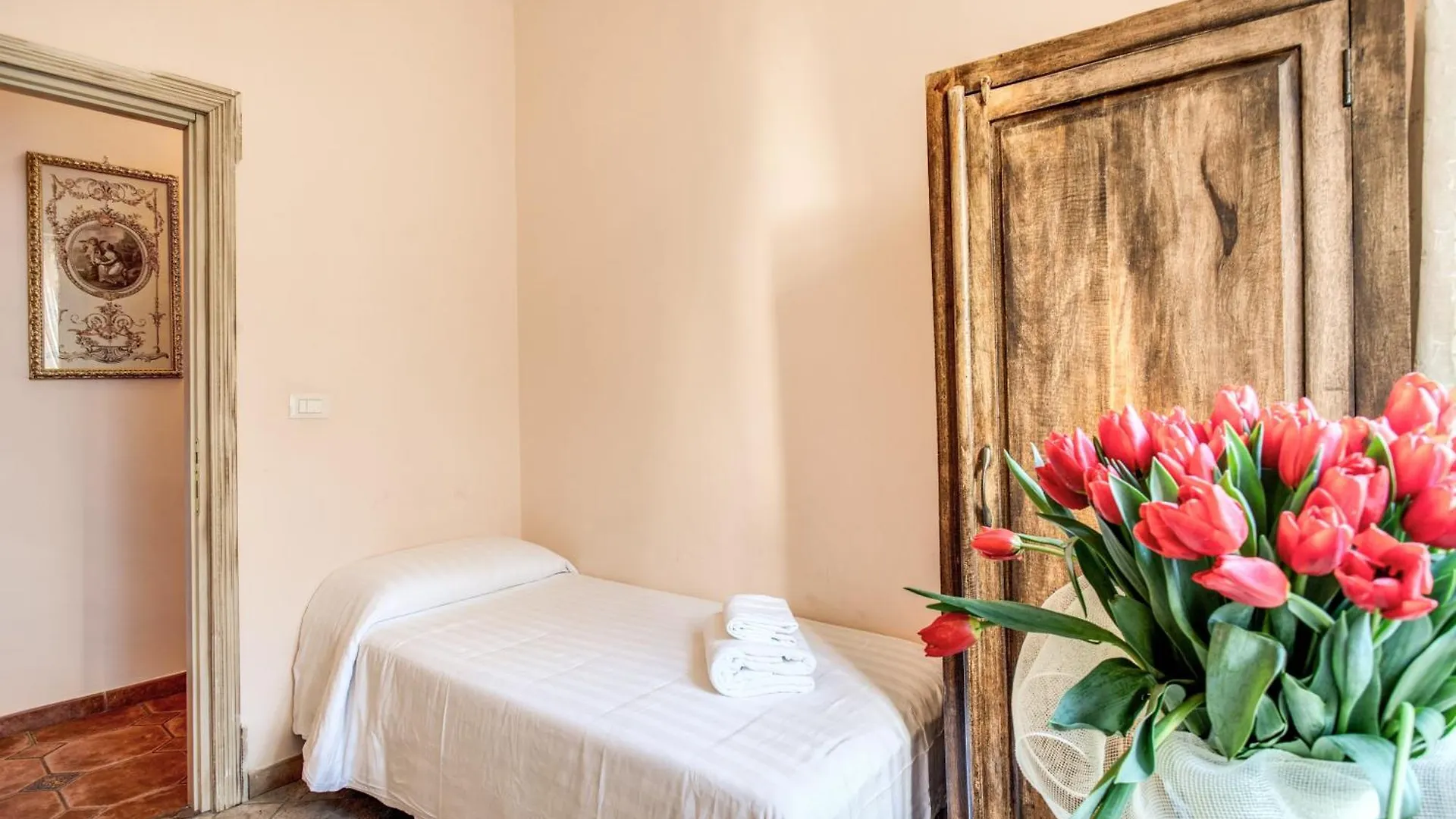 Casa Vacanze San Giovanni Roma 0*,  Italia